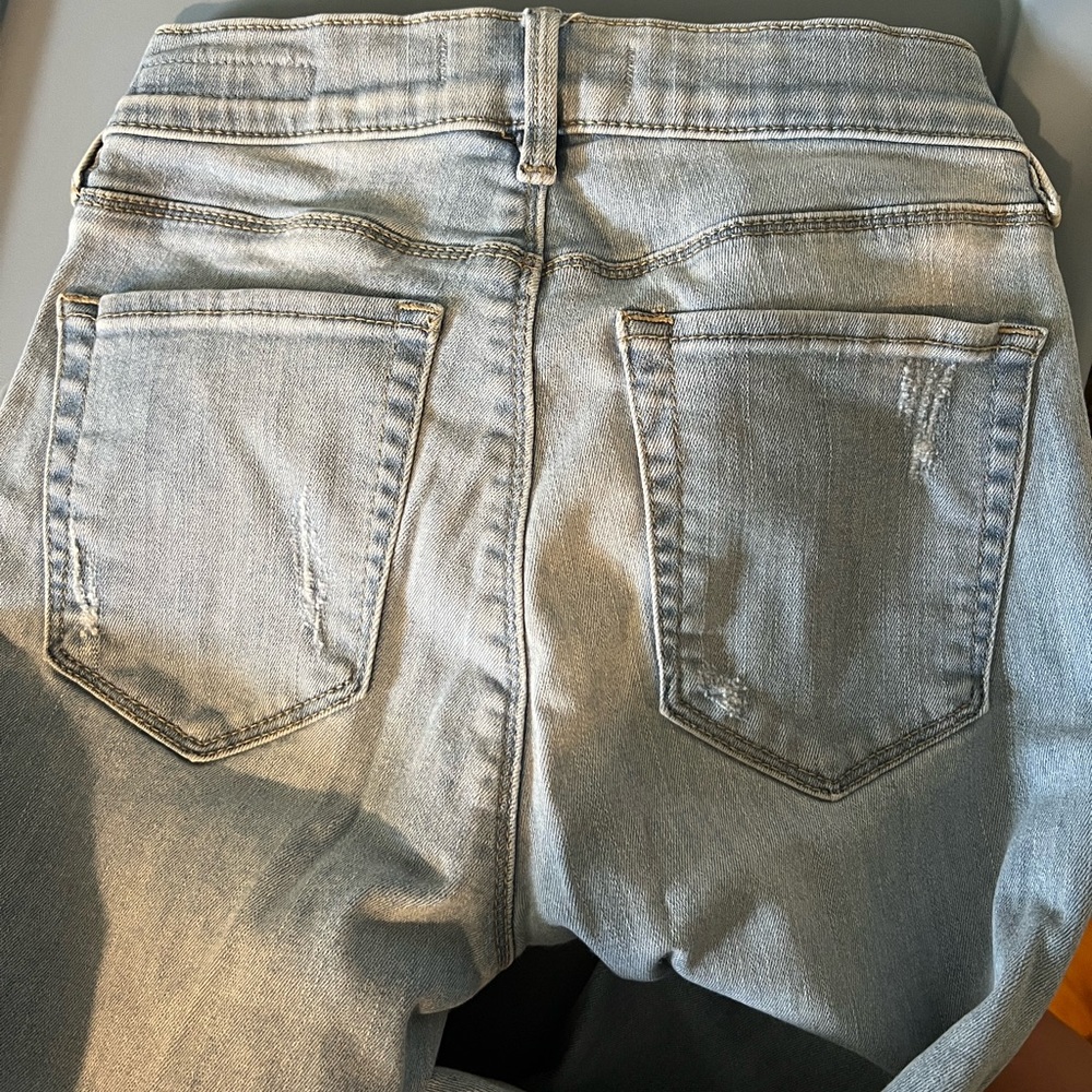 PacSun Ripped Jeans - Picture 3 of 4